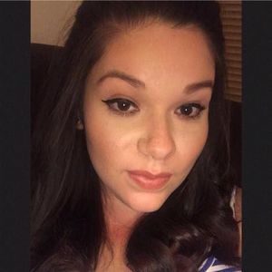 Meet your Posher, Erika