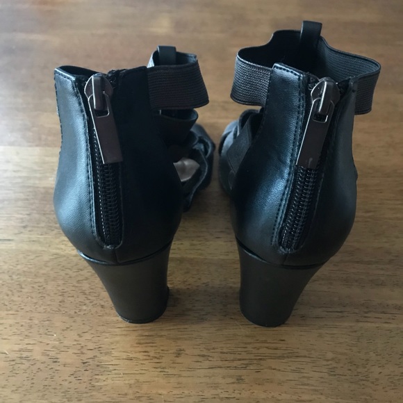 Versona Strappy Heels - Picture 3 of 3