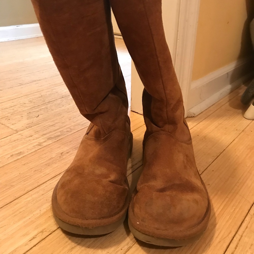Ugh boots with zippers on the back!!