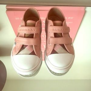 Burberry kids sneakers
