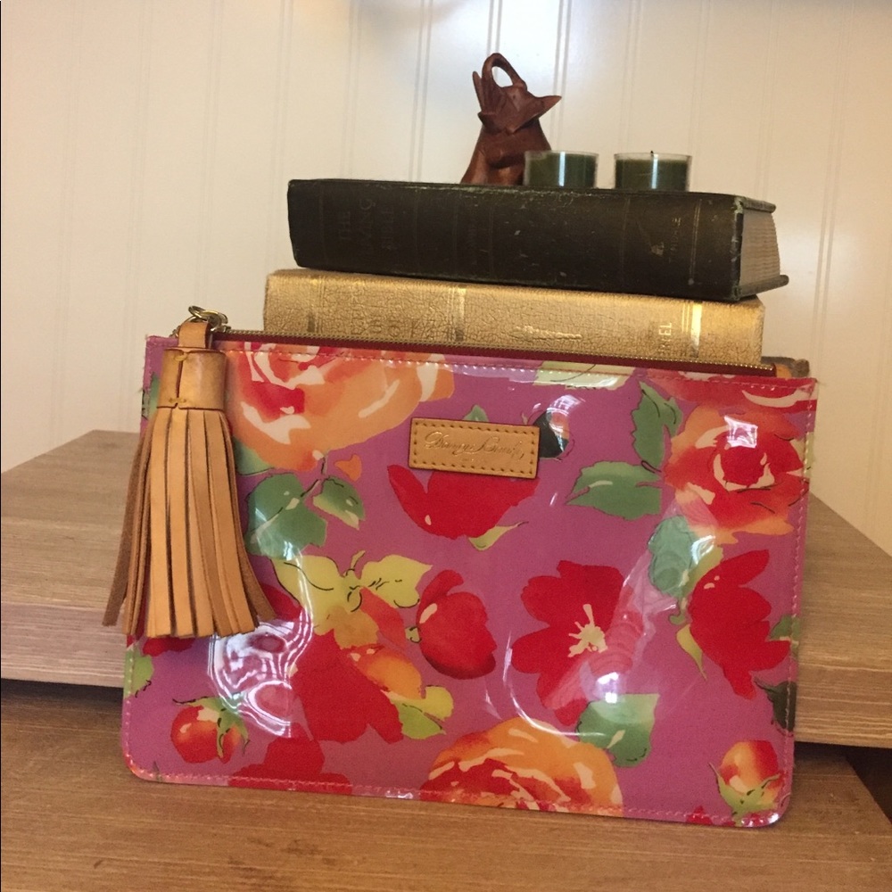 Dooney & Bourke Clutch