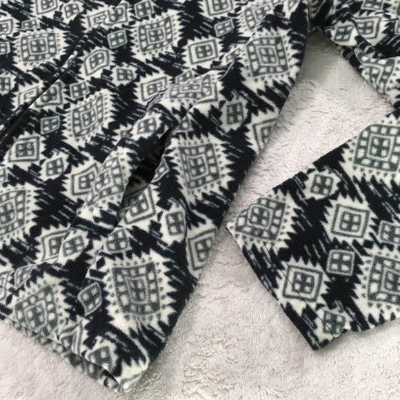 Black white & grey fleece fitted coat with zip lg - Picture 4 of 8