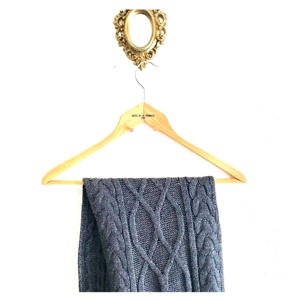 Long Grey Cable Knit Scarf by Banana Republic EUC