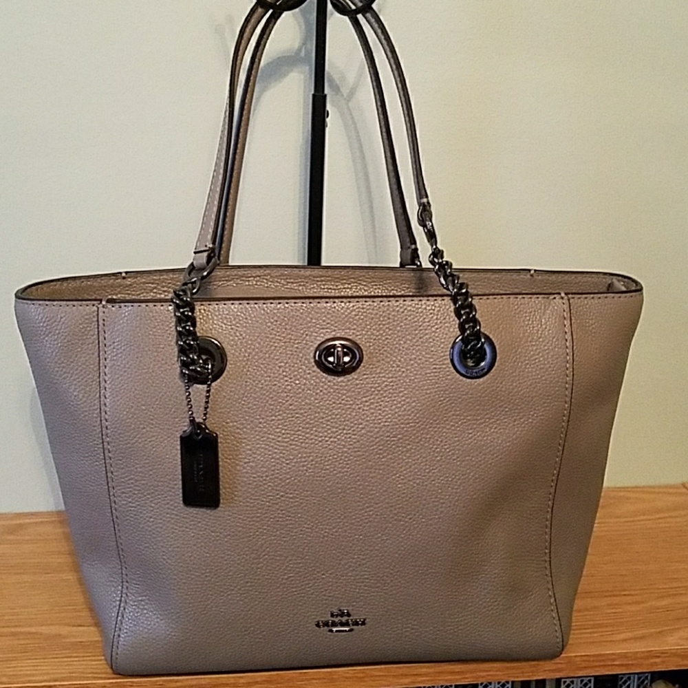 Coach Turnlock Bag #57107