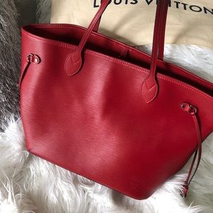 Louis Vuitton Epi Neverfull