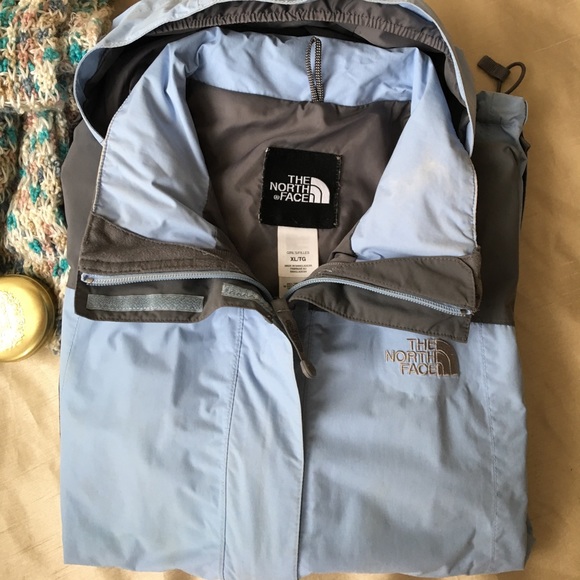 🔴SOLD🔴The North Face Blue & Gray Parka/Jacket - Picture 3 of 5