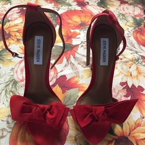 Steve Madden Red Bow heels never worn
