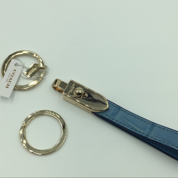 🎁 Coach Blue Leather Double Valet Keychain NWOT - Picture 2 of 6