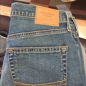 Abercrombie &Fitch. Everyday stretch skinny jean