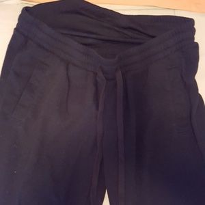 Old Navy maternity fleece jogging pants