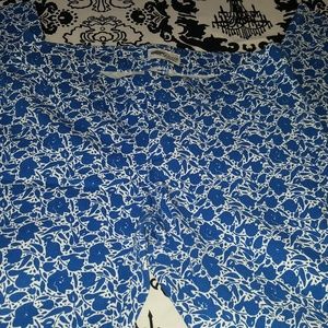 Old navy pixie pants. Sz 6