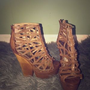Bebe Platform Sandals