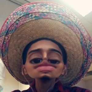 Meet your Posher, Erick