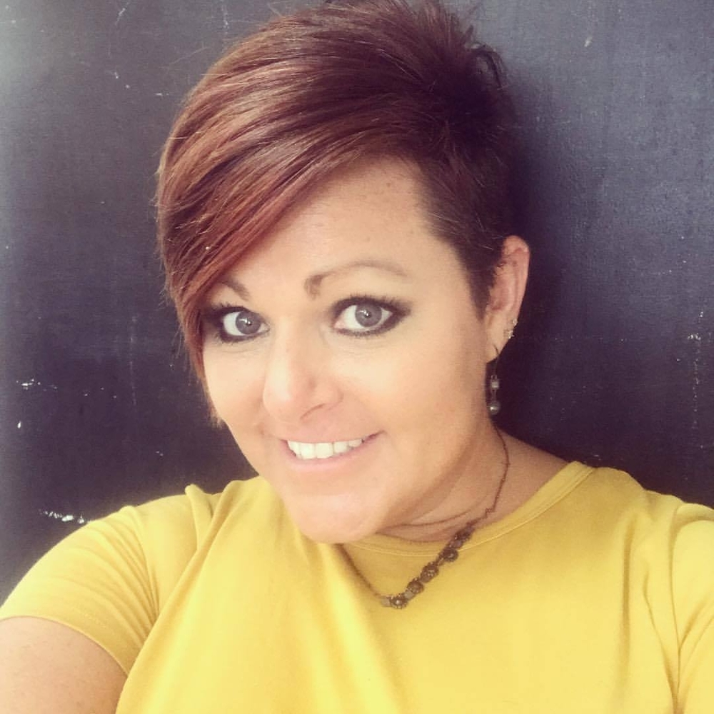 Meet your Posher, April