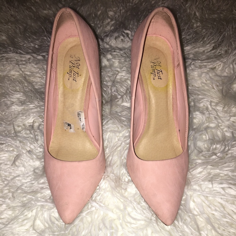 Dusty Pink block heeled pump