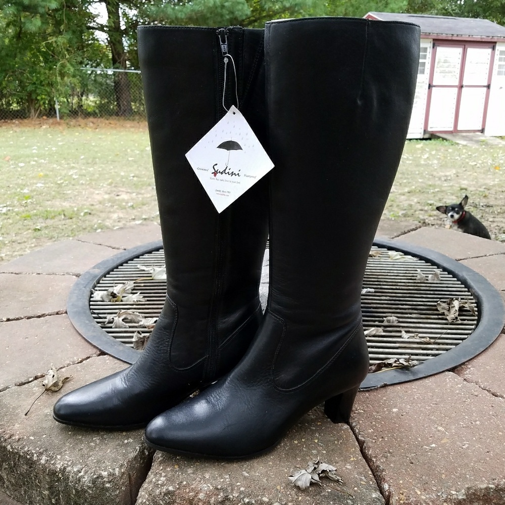 Waterproof Sudini Summit Boots 9.5 M