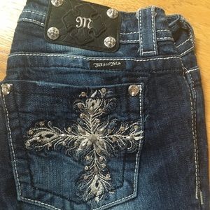 Miss Me Capri size 27