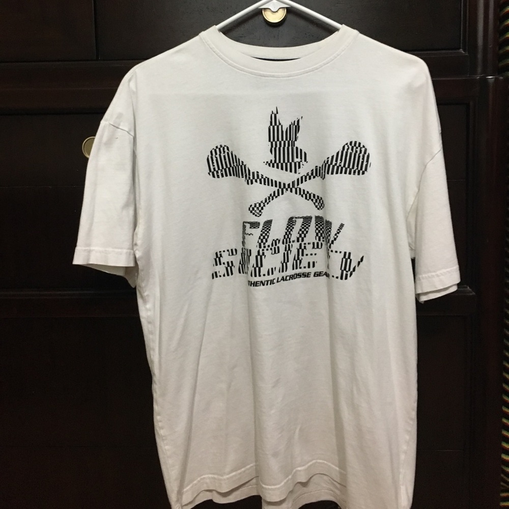 Flow Society white tee