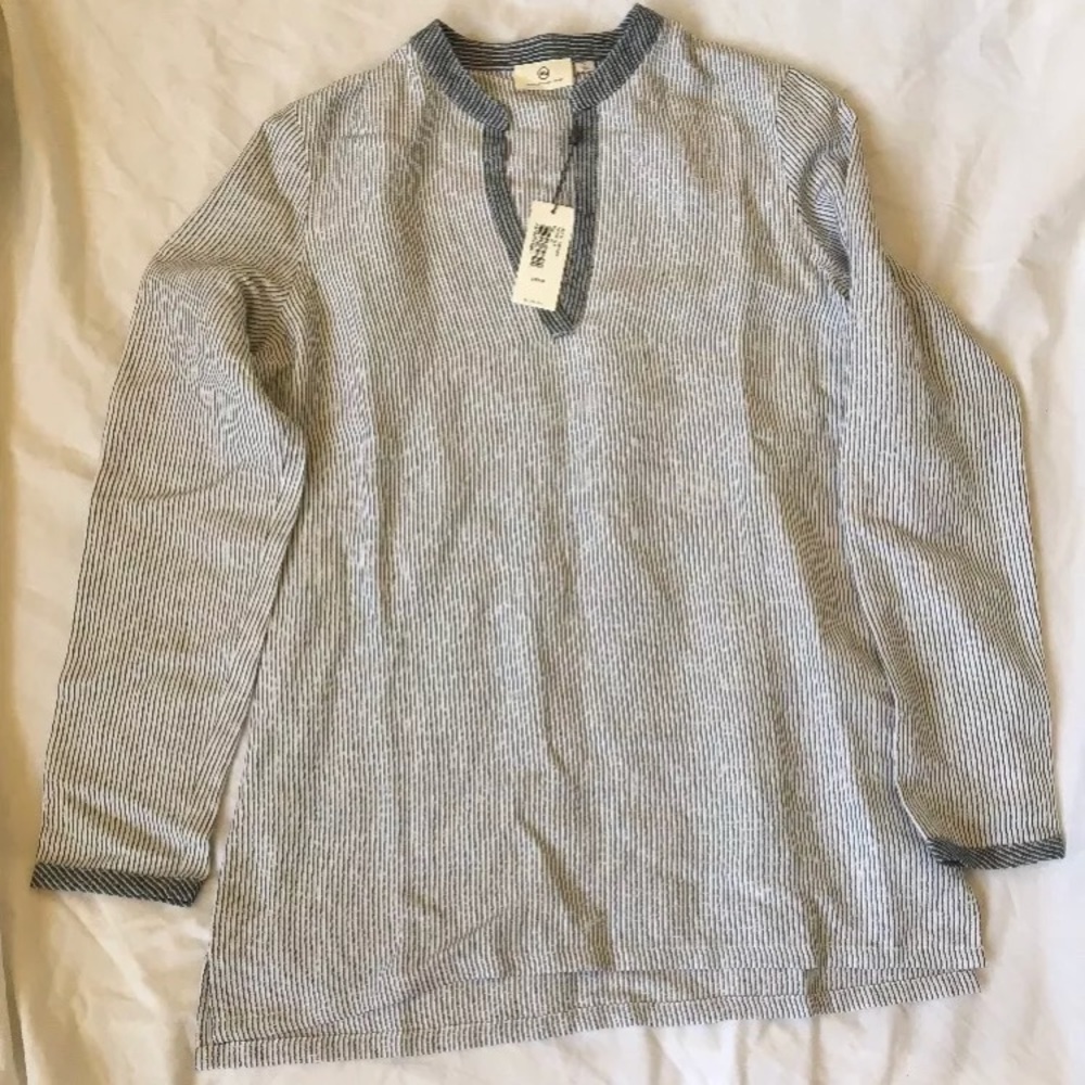 New $158 AG Adriano Goldschmied Long Sleeve Top