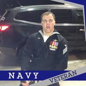 Meet your Posher, Dustin