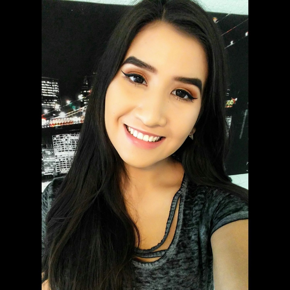 Meet your Posher, Ashley