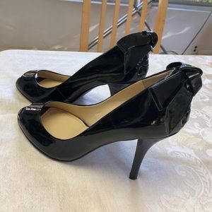 Women’s high heel shoes