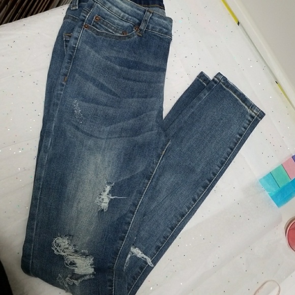 🔴Destroyed Ripped Skinnys! - Picture 7 of 8