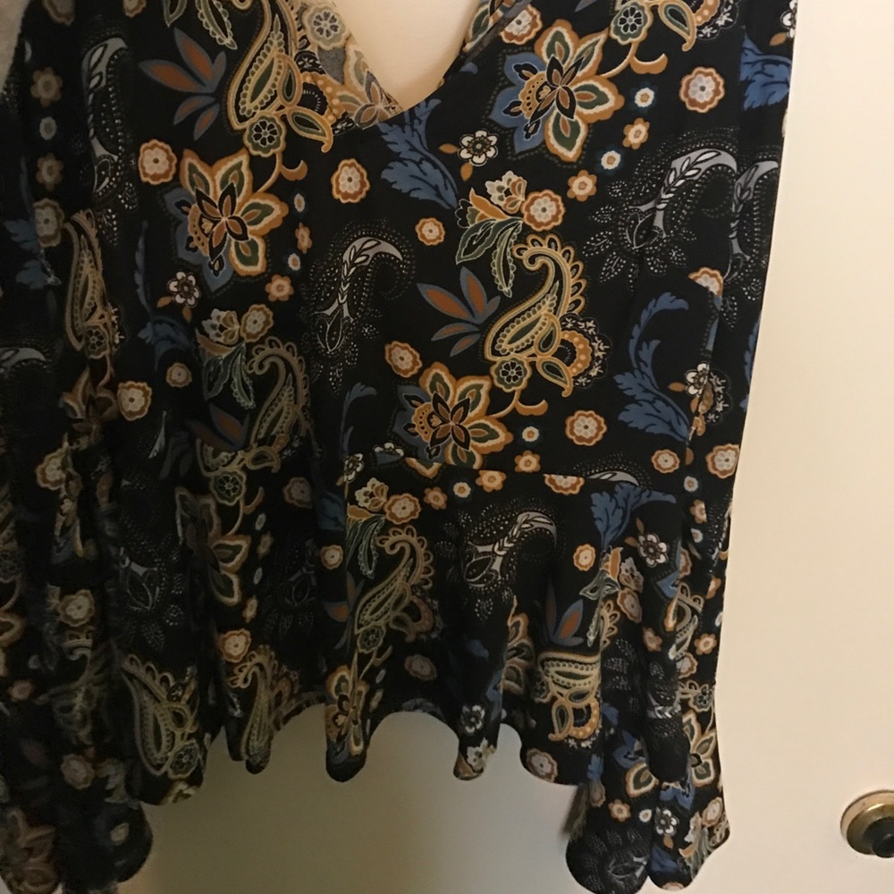 Forever 21 Long sleeve blouse 3x
