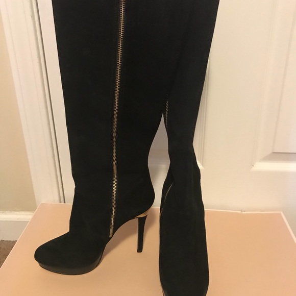 MK Boots - Picture 3 of 7