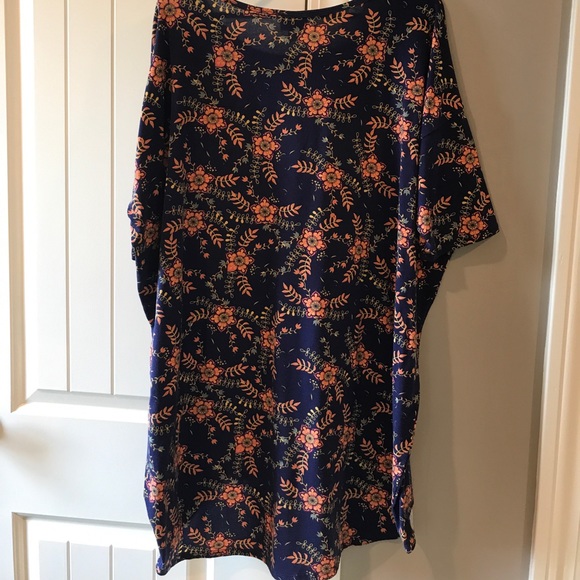 Lularoe Irma XL - Picture 4 of 4