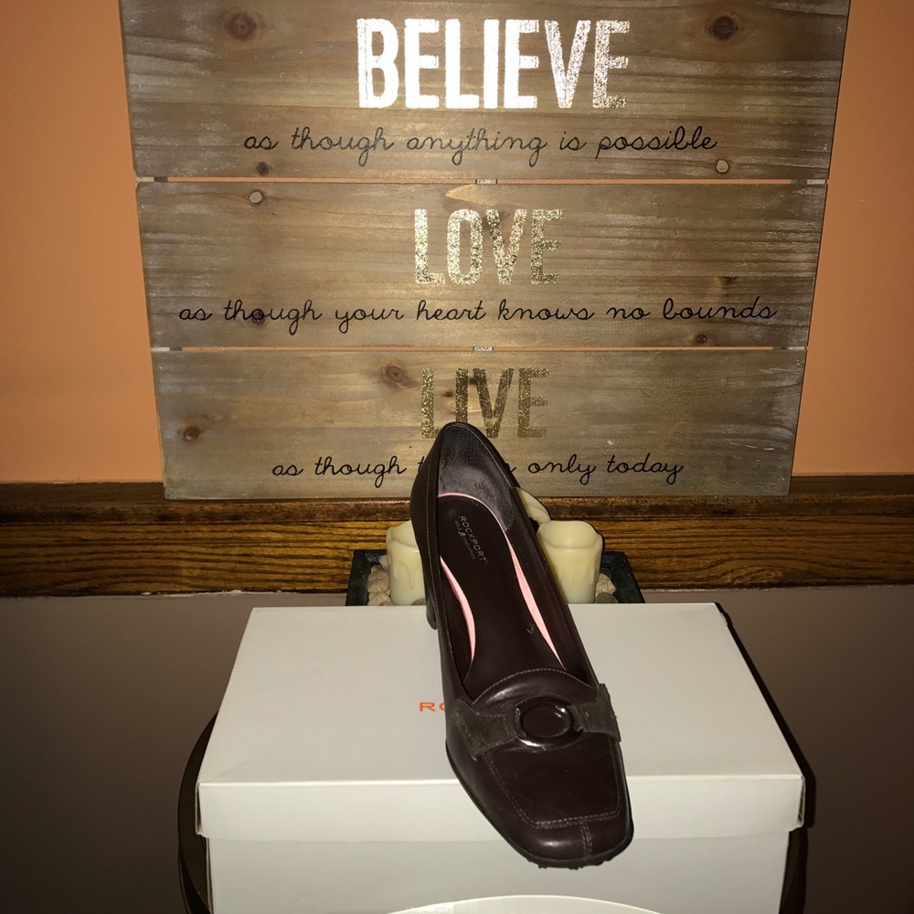 🔥 1 HR Sale! Rockport