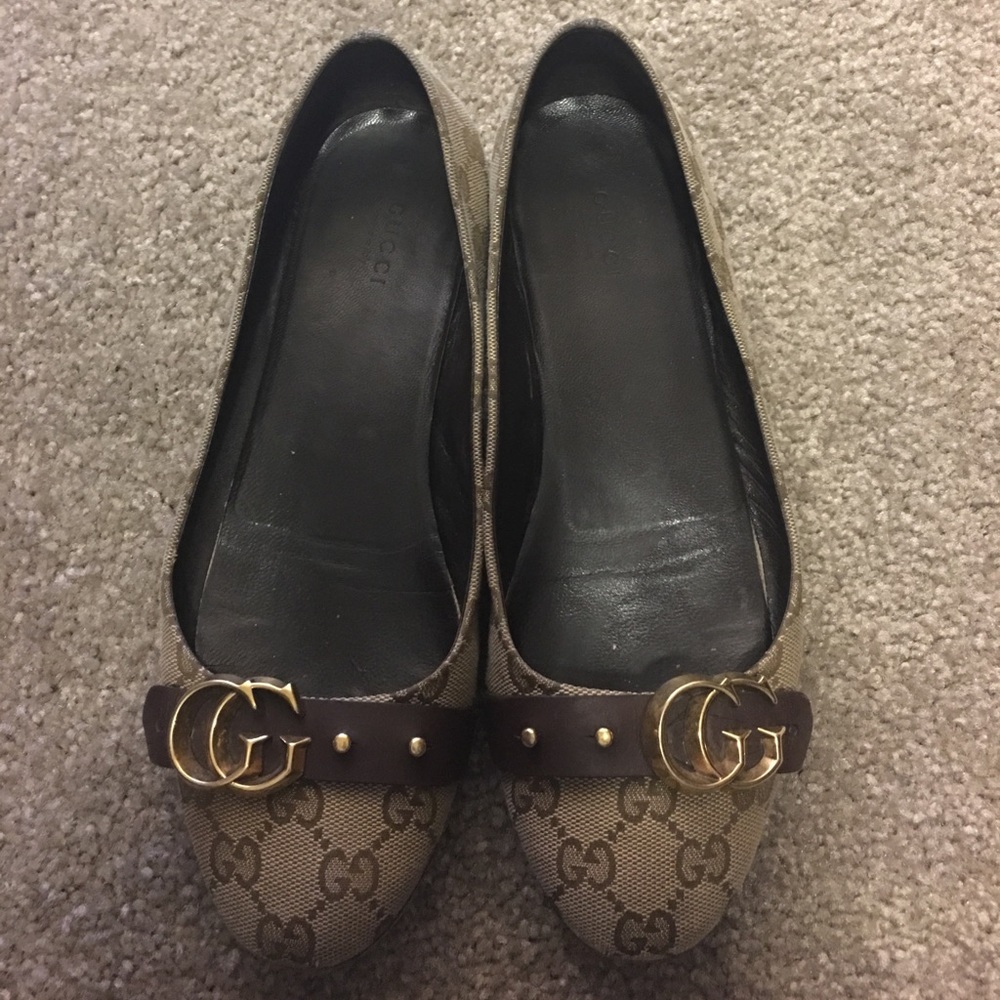 Gucci flat shoes