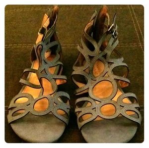 New Lauren Conrad sandles