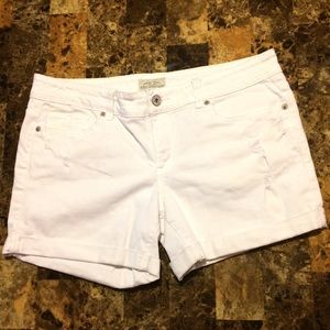 Aeropostale White Jean Shorts size 11/12