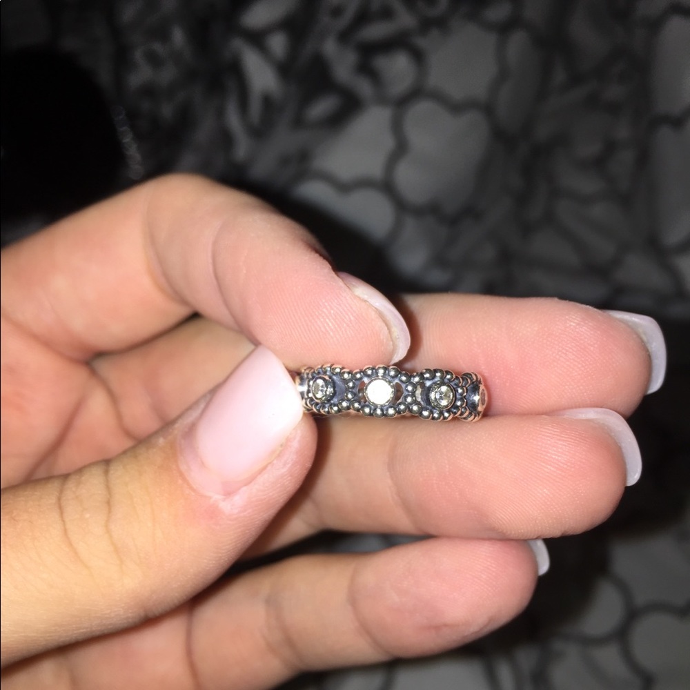 Queen Pandora Ring