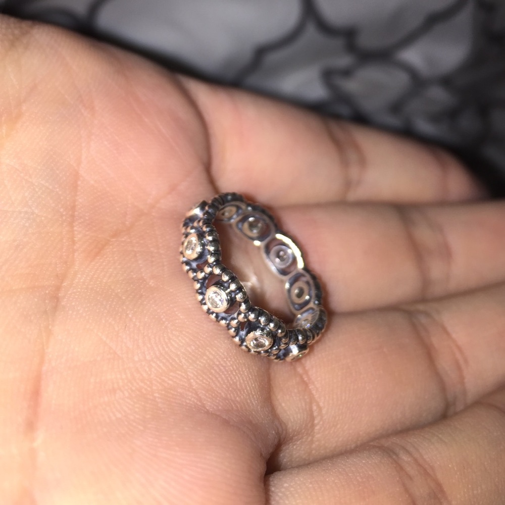 Queen Pandora Ring - Picture 2 of 2