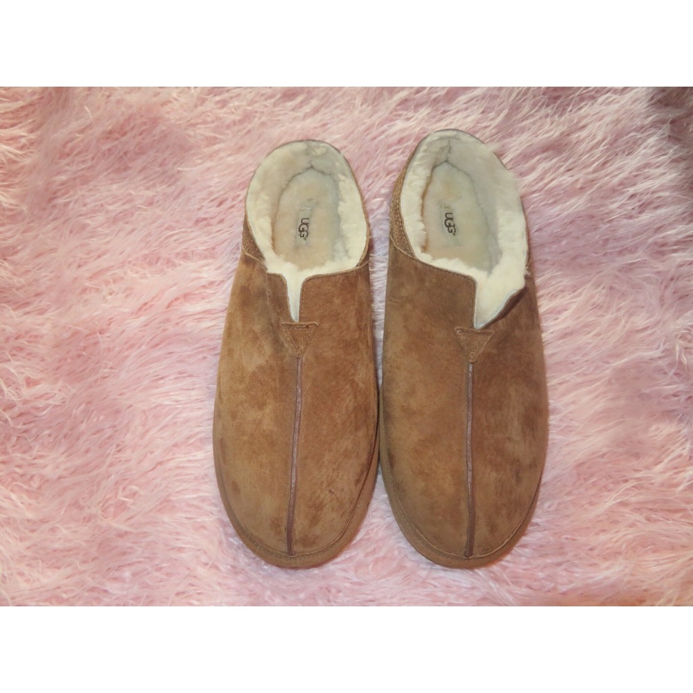 Ugg Neuman Suede/Wool Low Top Men’s Slippers 17