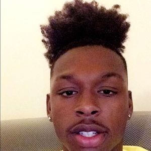 Meet your Posher, Tj