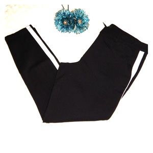 white house black market black skinny ponte pants