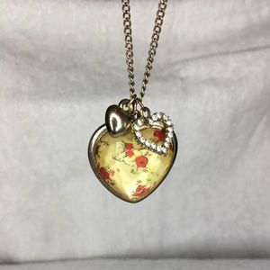 Beautiful pendant necklace