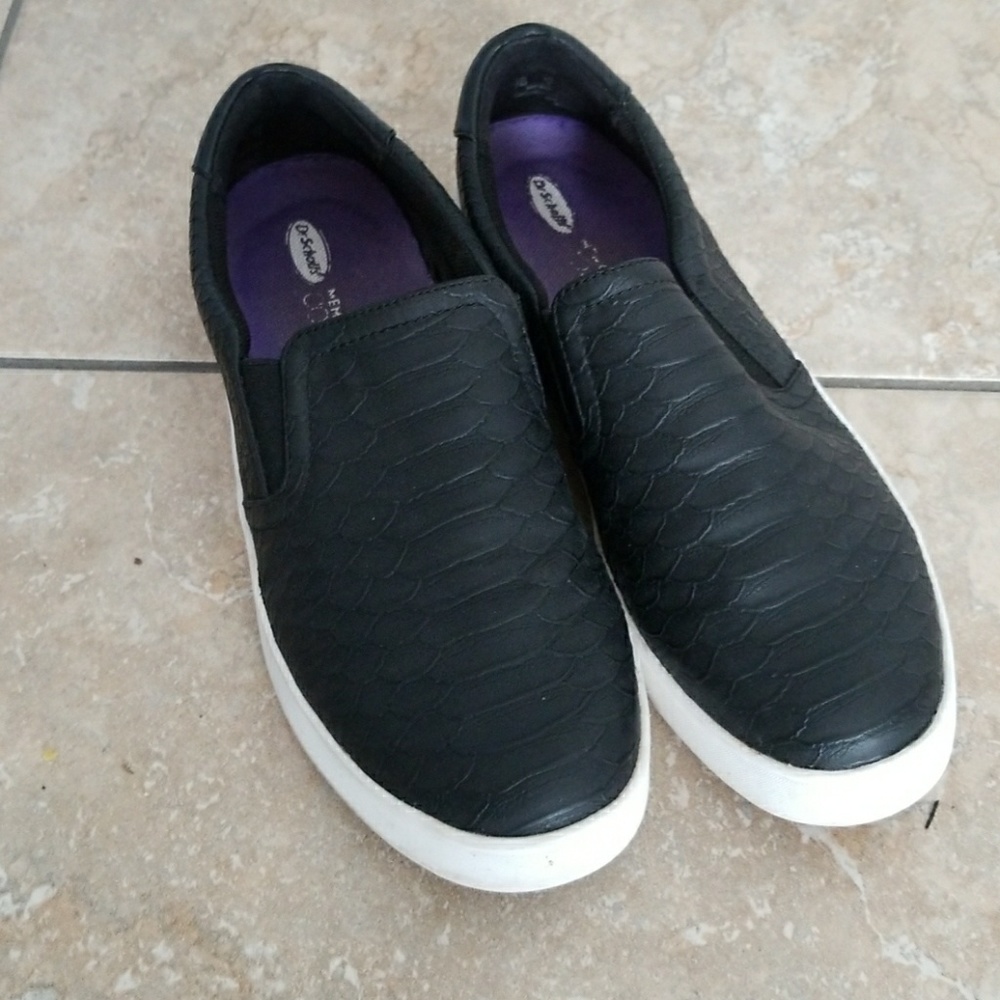 Dr. Scholls black slip on shoes