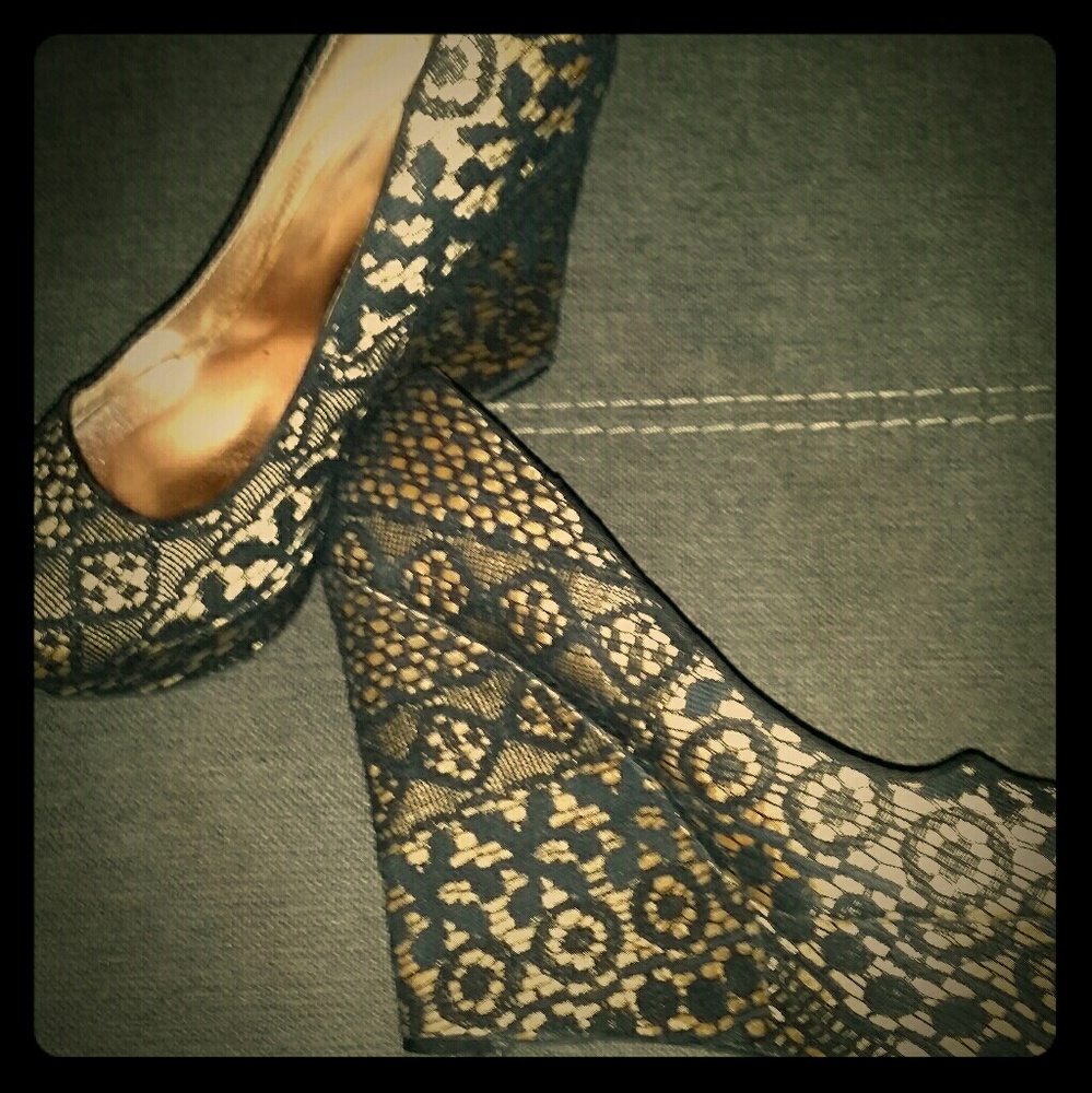 Lace wedge heels