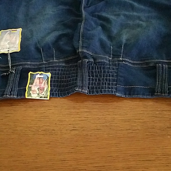 PLUS 22 JEANS - Picture 2 of 6