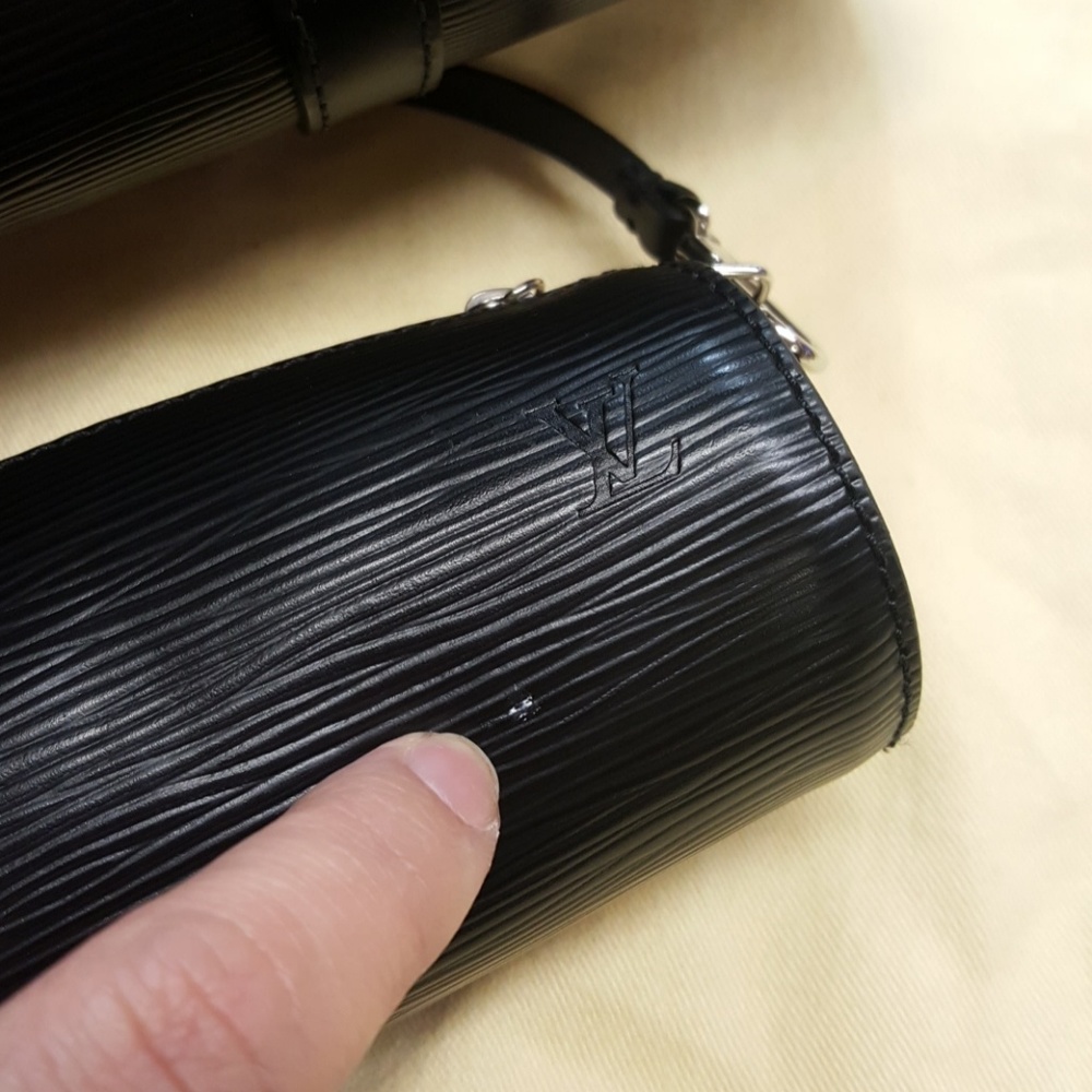 Authentic Louis Vuitton Epi Soufflat - Picture 8 of 8
