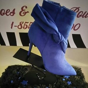 Women's shoes