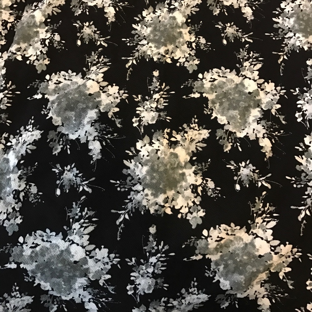 Lularoe XL Cassie Skirt