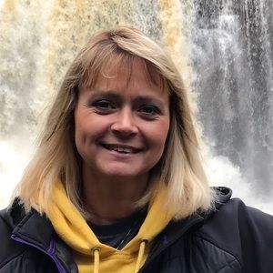 Meet your Posher, Kim