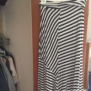 Black and White maxi skirt