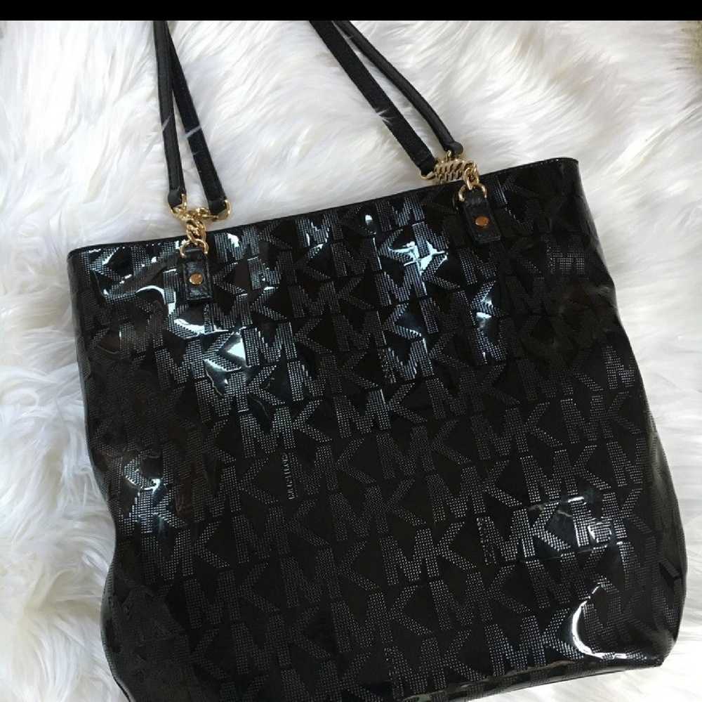 Black Michael Kors Purse