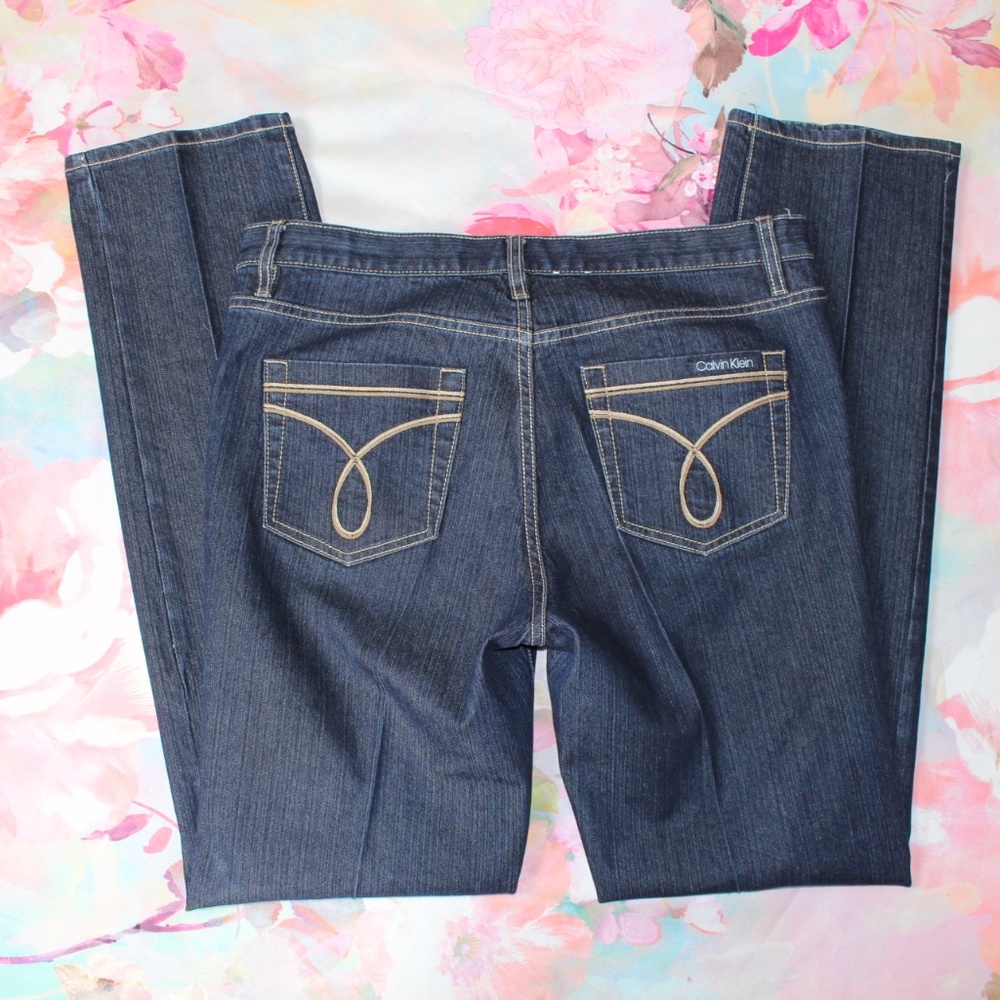 Calvin Klein Dark Wash Skinny Jeans Size 30/10 - Picture 3 of 5